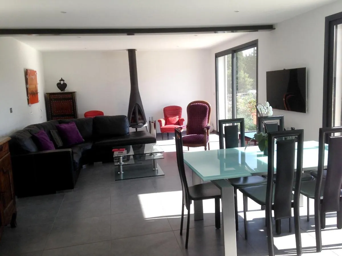 Villa Charmante A Eyragues Avec Piscine Privee